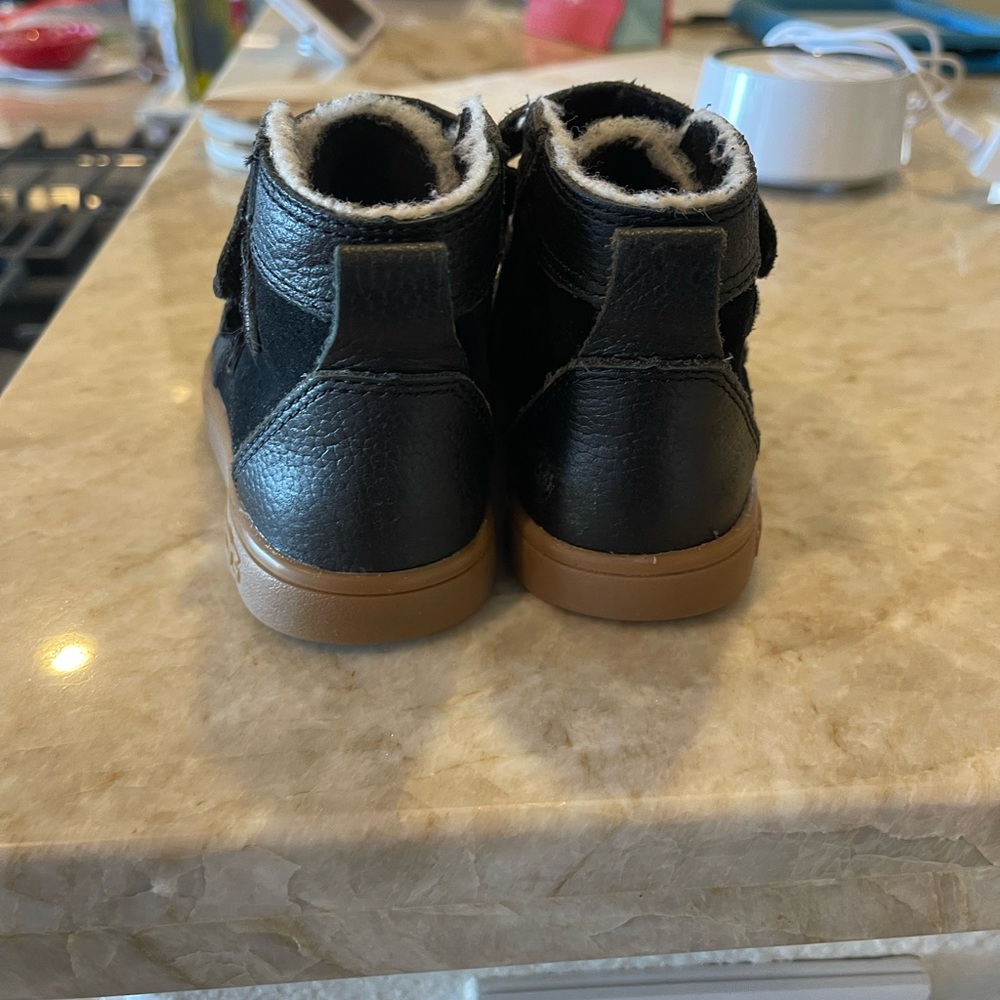 UGG Rennon II - Picture 4 of 6